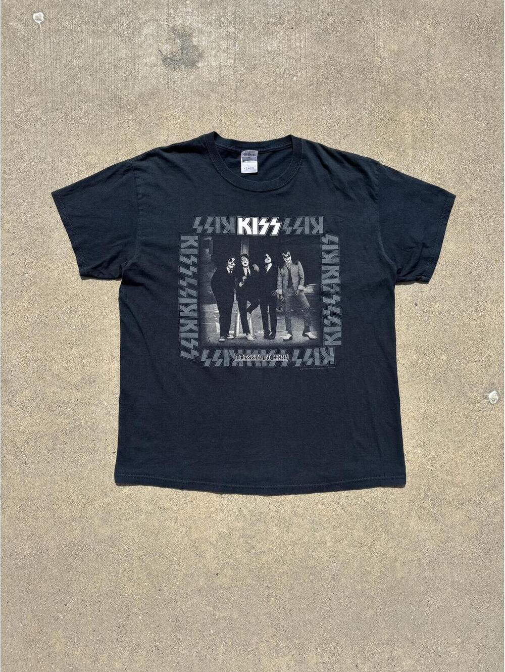 KISS Dressed to Kill Graphic Band T-Shirt Black Size Large